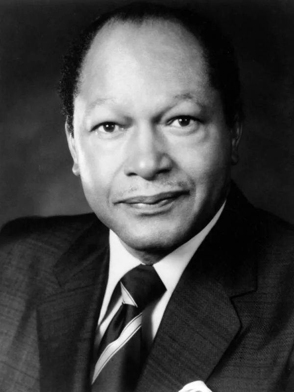 Portrait of Tom Bradley (1917–1998) – memorial page