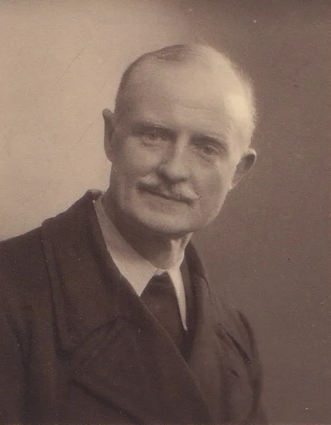 Portrait of Édouard Renaudin (1890–1980) – memorial page
