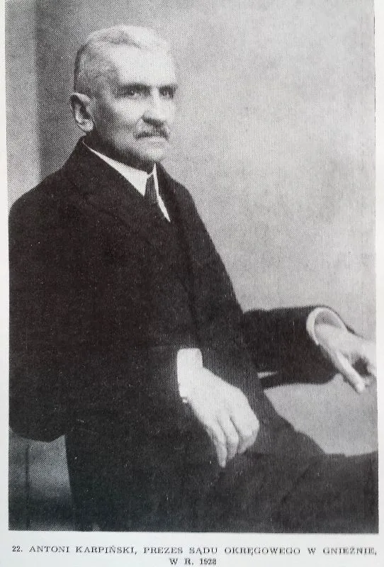 Porträt von Antoni Karpiński (1855–1941) – Gedenkseite