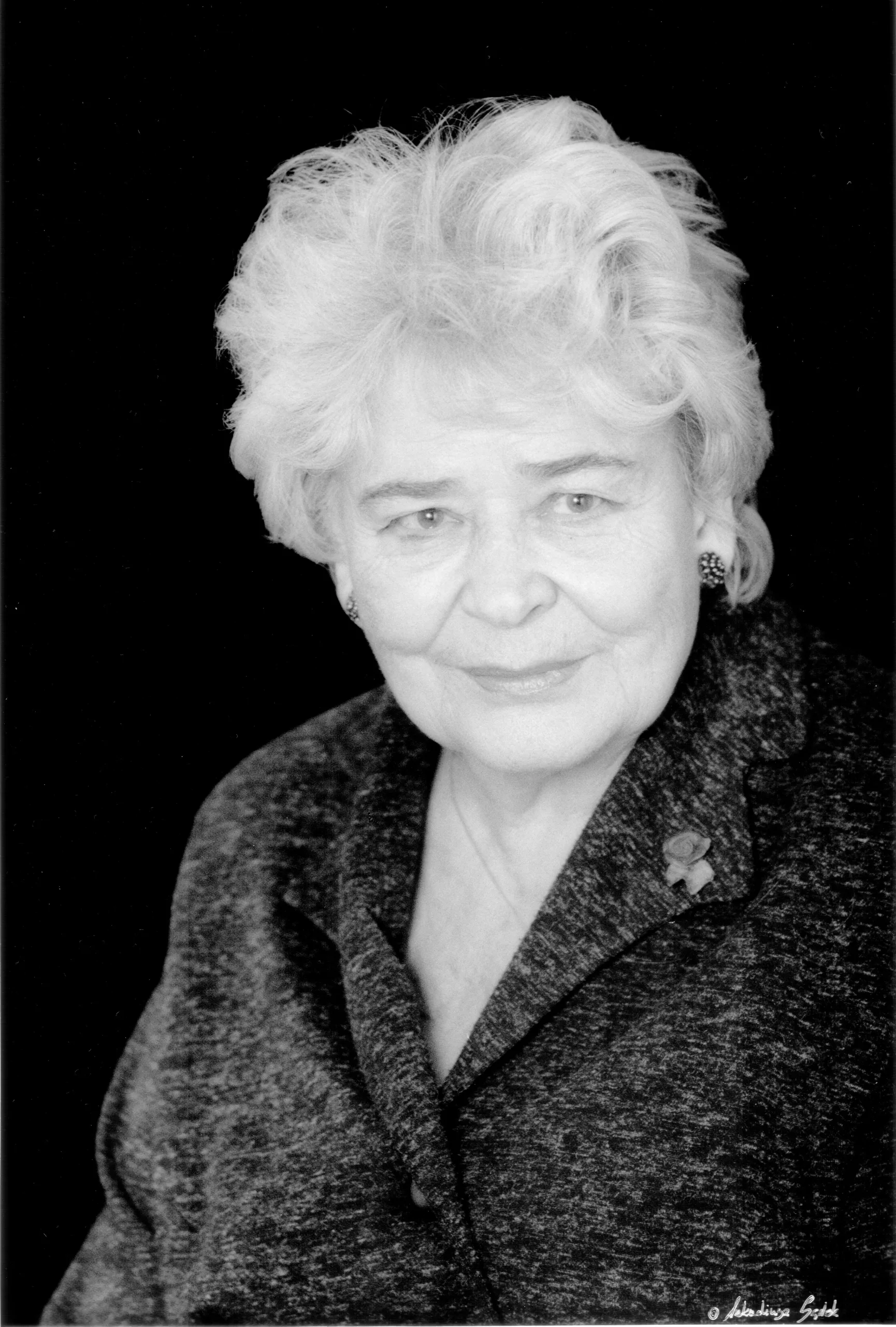 Portrait of Danuta Michałowska (1923–2015) – memorial page