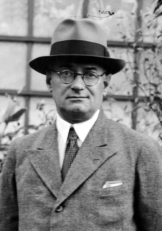 Porträt von Kazimierz Tołłoczko (1886–1960) – Gedenkseite