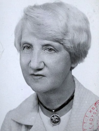 Portrait of Maria Dembowska (1914–2008) – memorial page