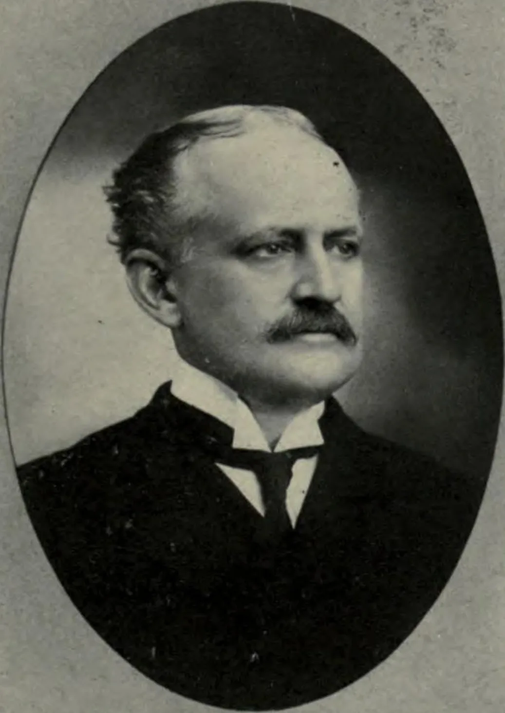 Porträt von John E. Woodard (1855–1928) – Gedenkseite