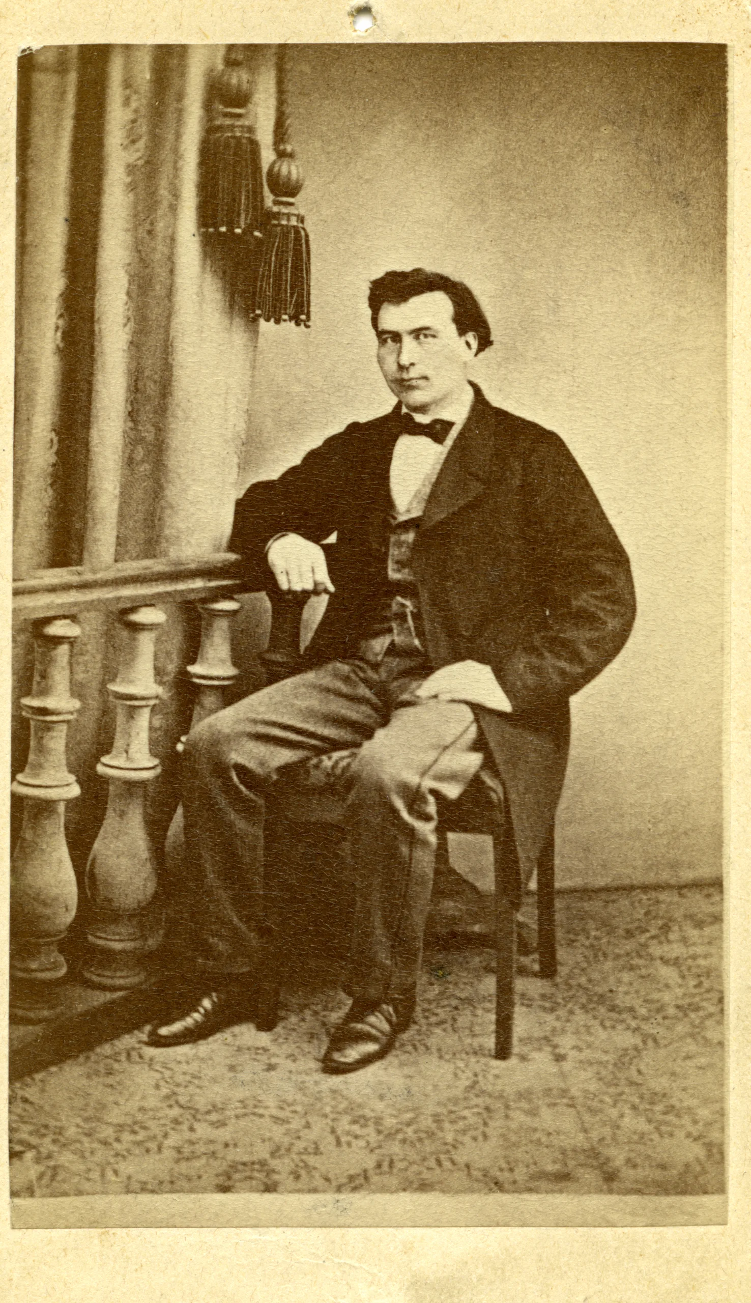 Porträt von Henrik Liljeroos (1828–1873) – Gedenkseite