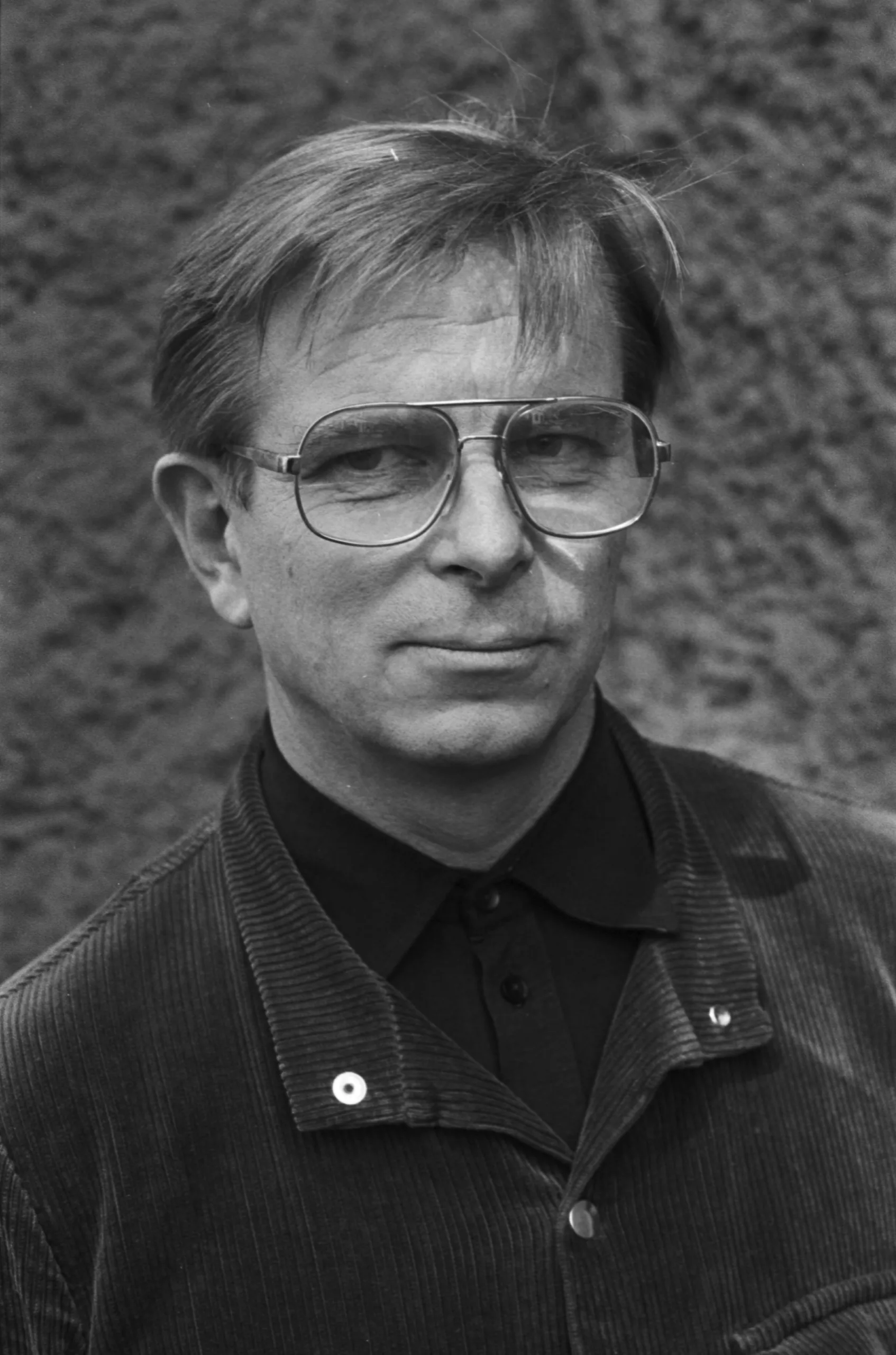 Portrait of Simo Rista (1933–2021) – memorial page