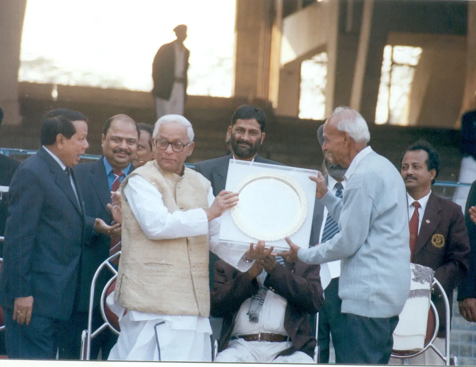 Portrait of Sailen Manna (1924–2012) – memorial page