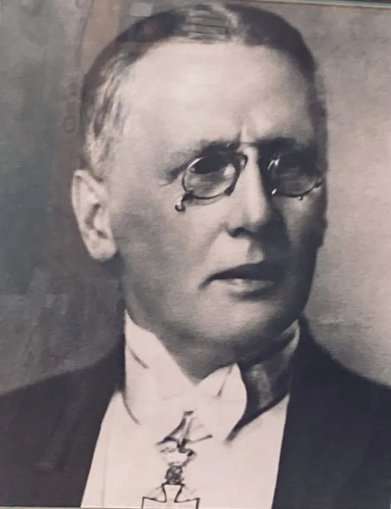 Portrait of Magne Hermod Petersen (1874–1938) – memorial page