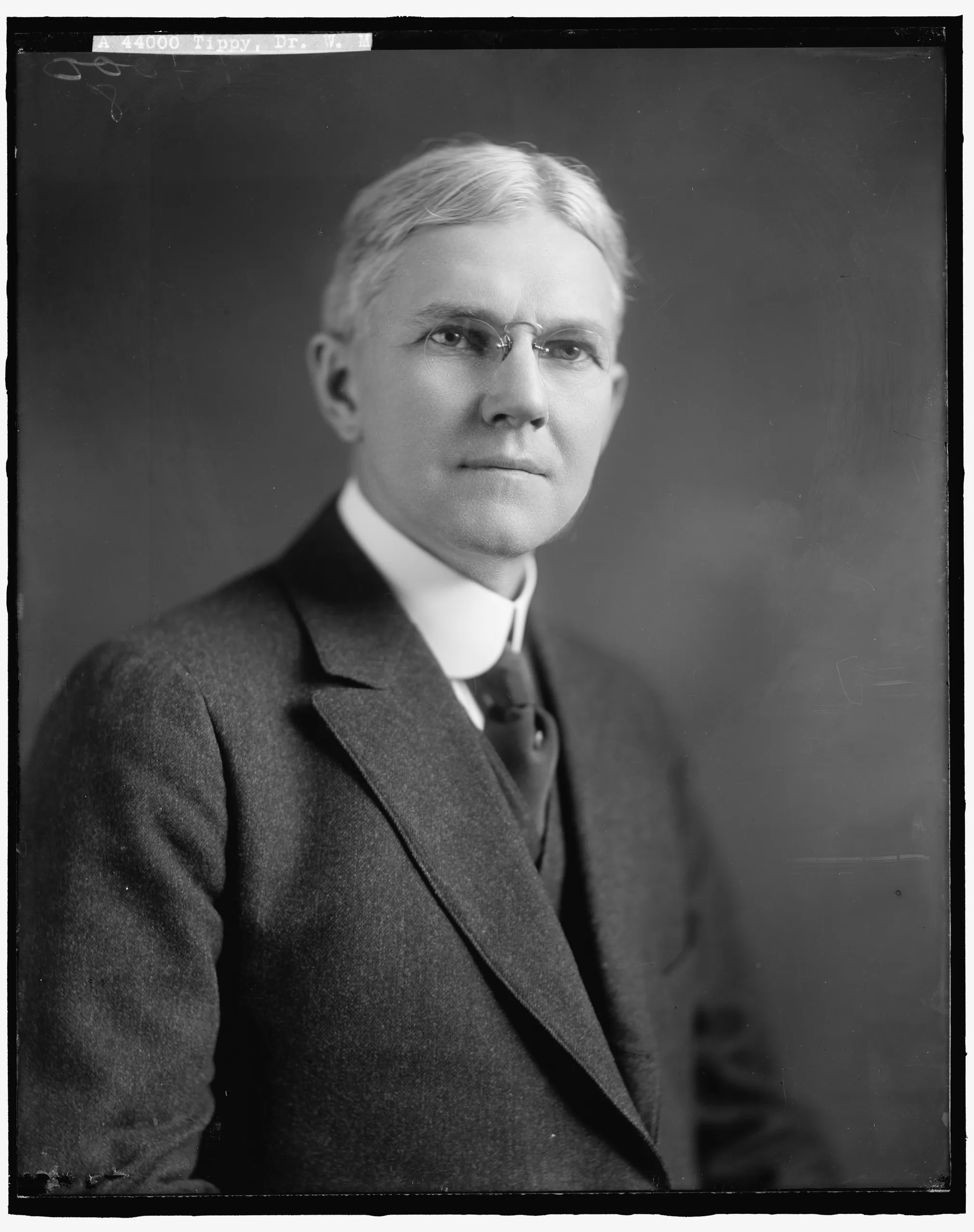 Portrait of Worth M. Tippy (1866–1961) – memorial page