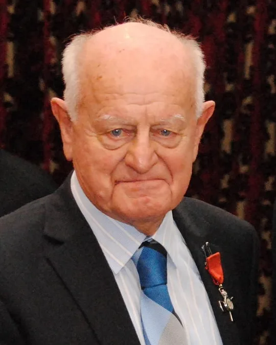Portrait of David Taylor (1932–2023) – memorial page
