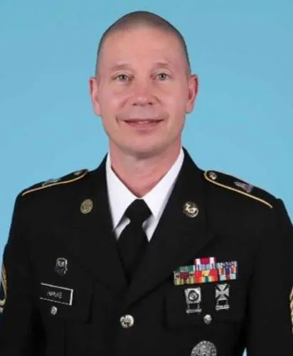 Porträt von Roland David Hanks (1969–2023) – Gedenkseite