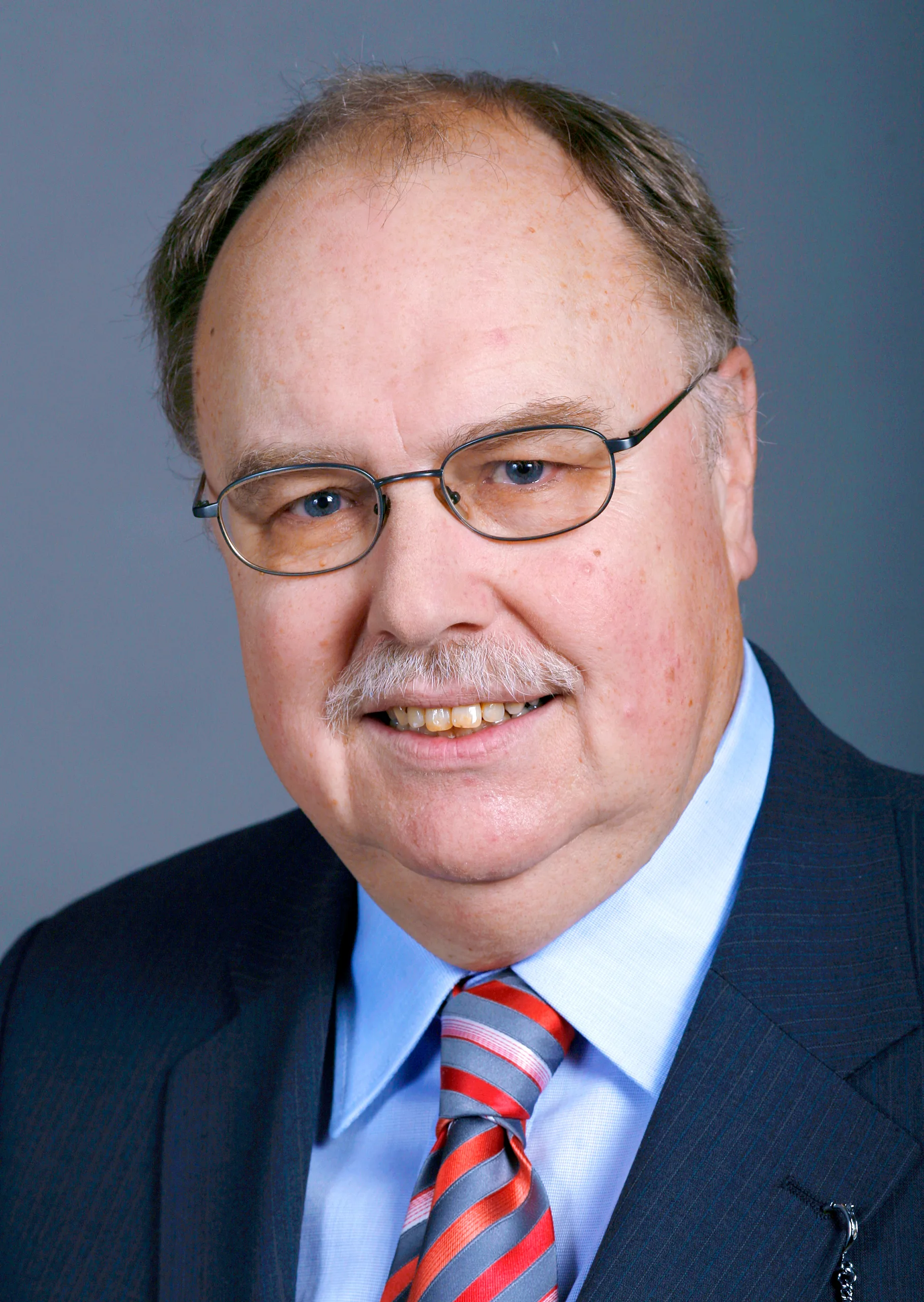 Portrait of Ernst Leuenberger (1945–2009) – memorial page