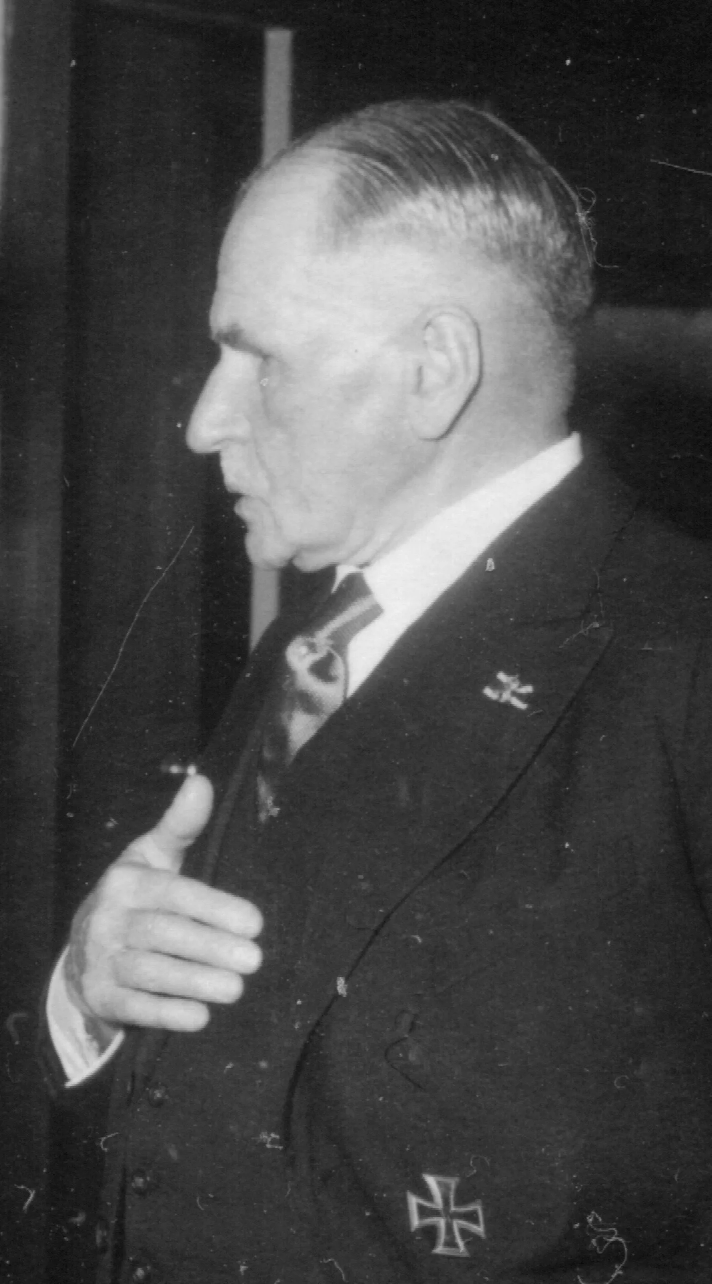 Porträt von Erich von dem Bussche-Ippenburg (1878–1957) – Gedenkseite