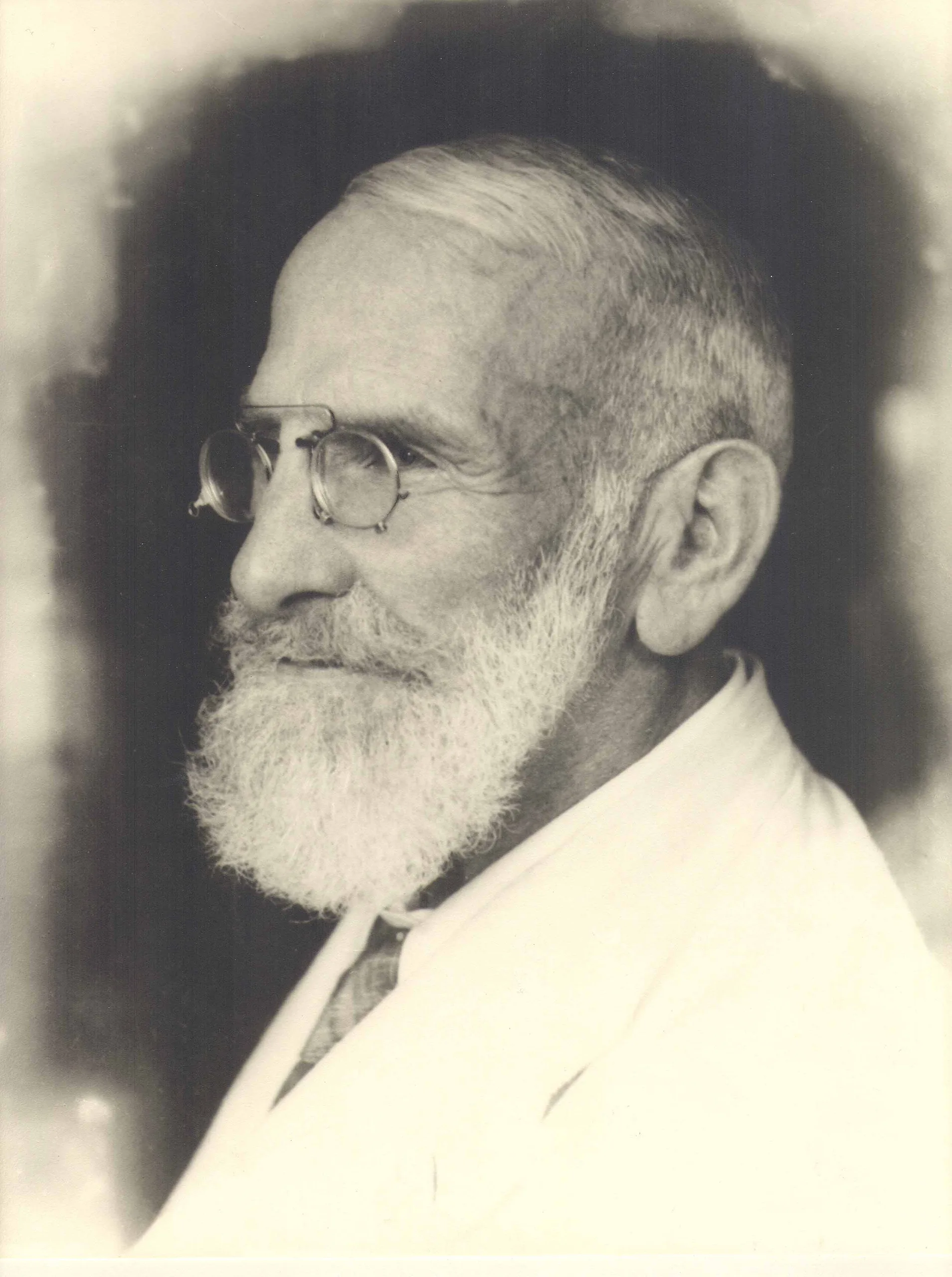 Porträt von Maximilian Oskar Bircher-Benner (1867–1939) – Gedenkseite