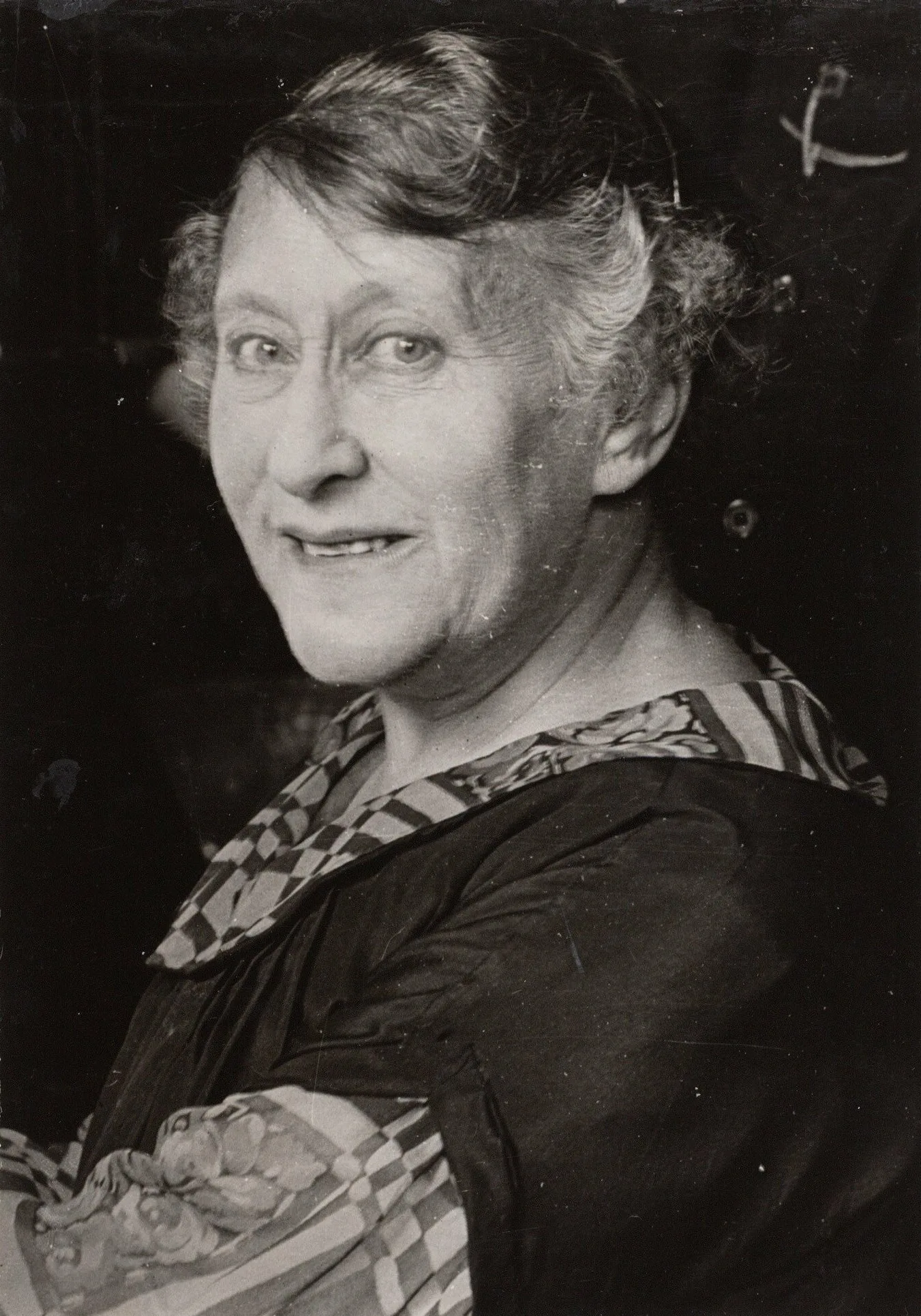 Portrait of Elise Poons-van Biene (1864–1931) – memorial page
