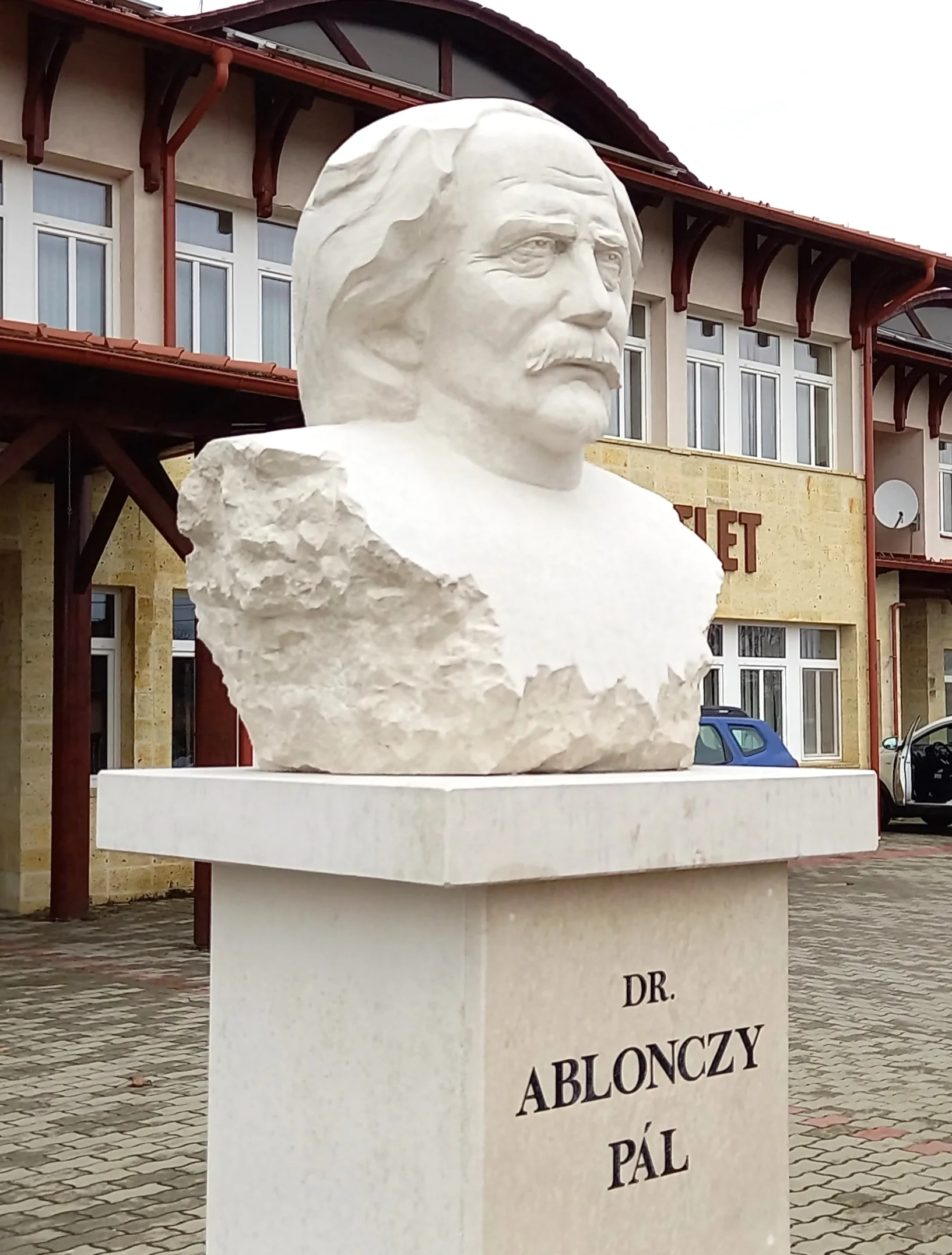 Porträt von Pál Ablonczy (1950–2012) – Gedenkseite