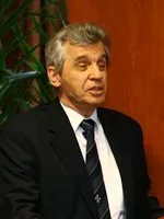 Portrait of Tamás Roska (1940–2014) – memorial page