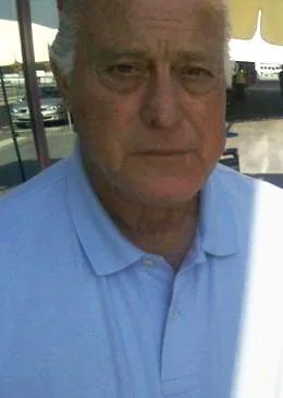 Porträt von Dror Kashtan (1944–2024) – Gedenkseite