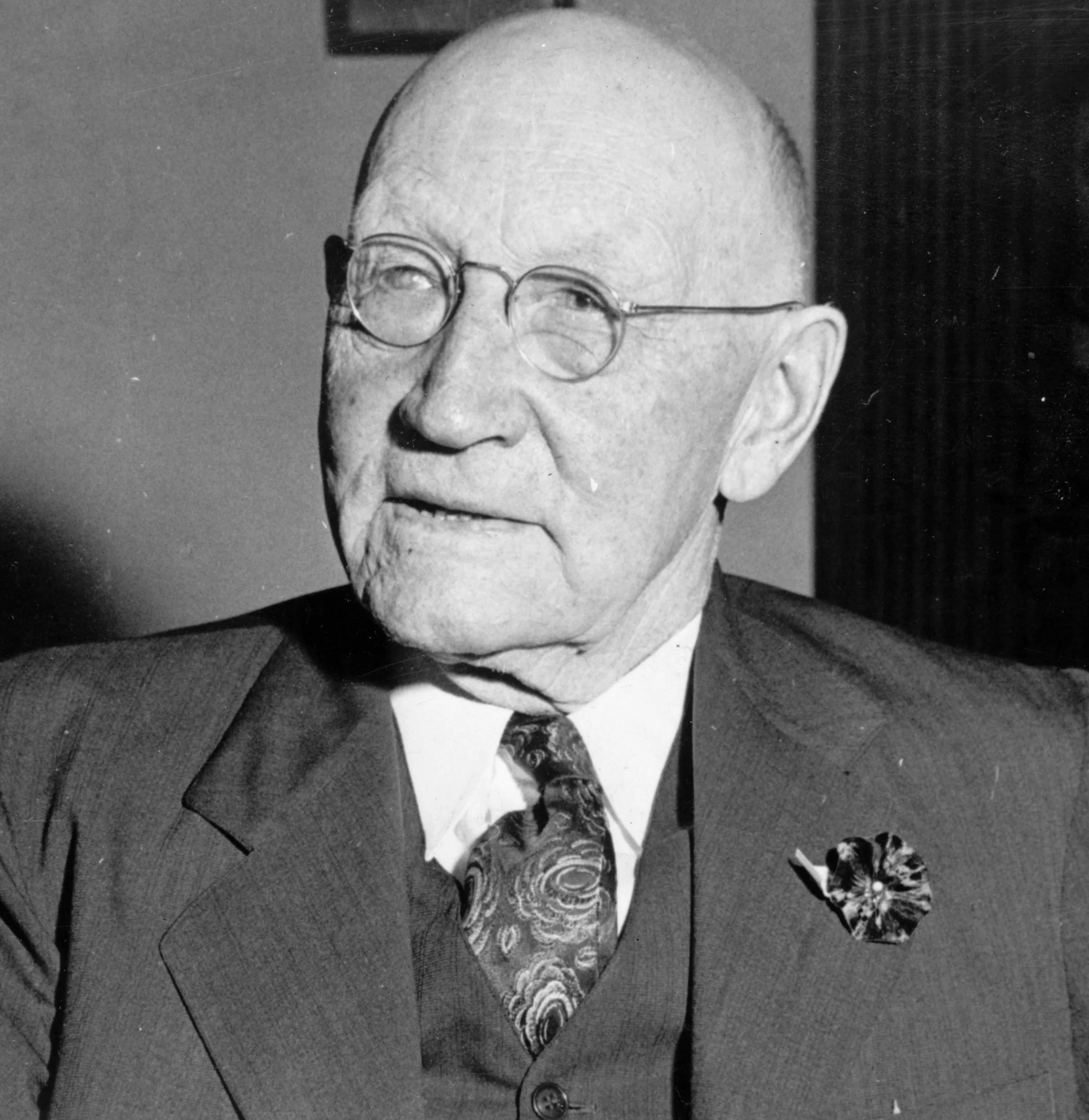 Porträt von Robert L. Doughton (1863–1954) – Gedenkseite