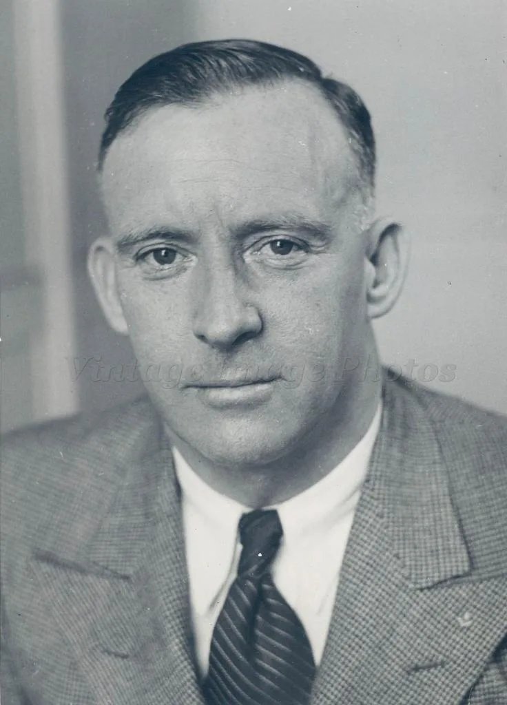 Porträt von George E. Watson (1892–1977) – Gedenkseite