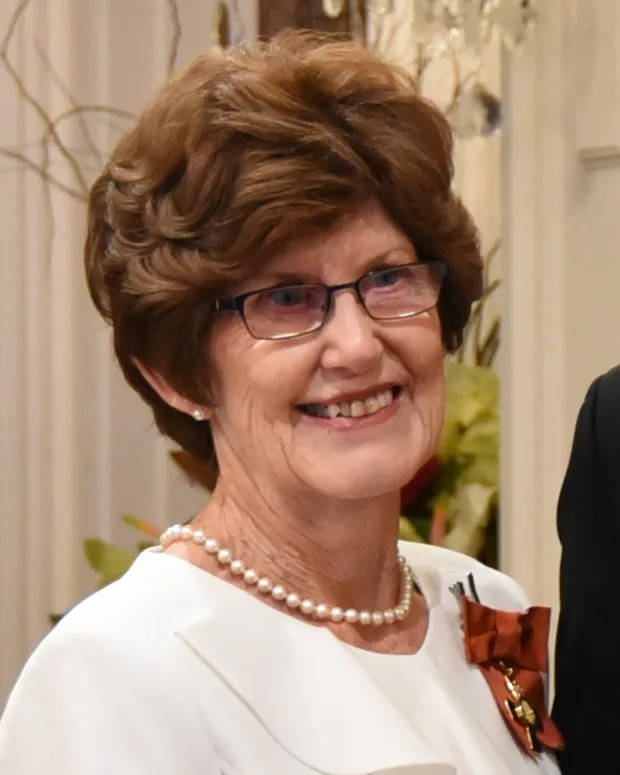 Portrait of Annette Smith (1942–2024) – memorial page