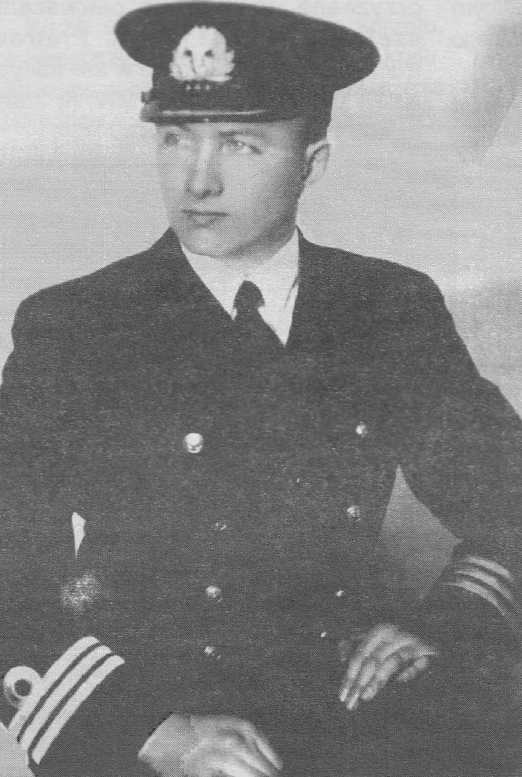 Portrait of Marian Kadulski (1909–1998) – memorial page