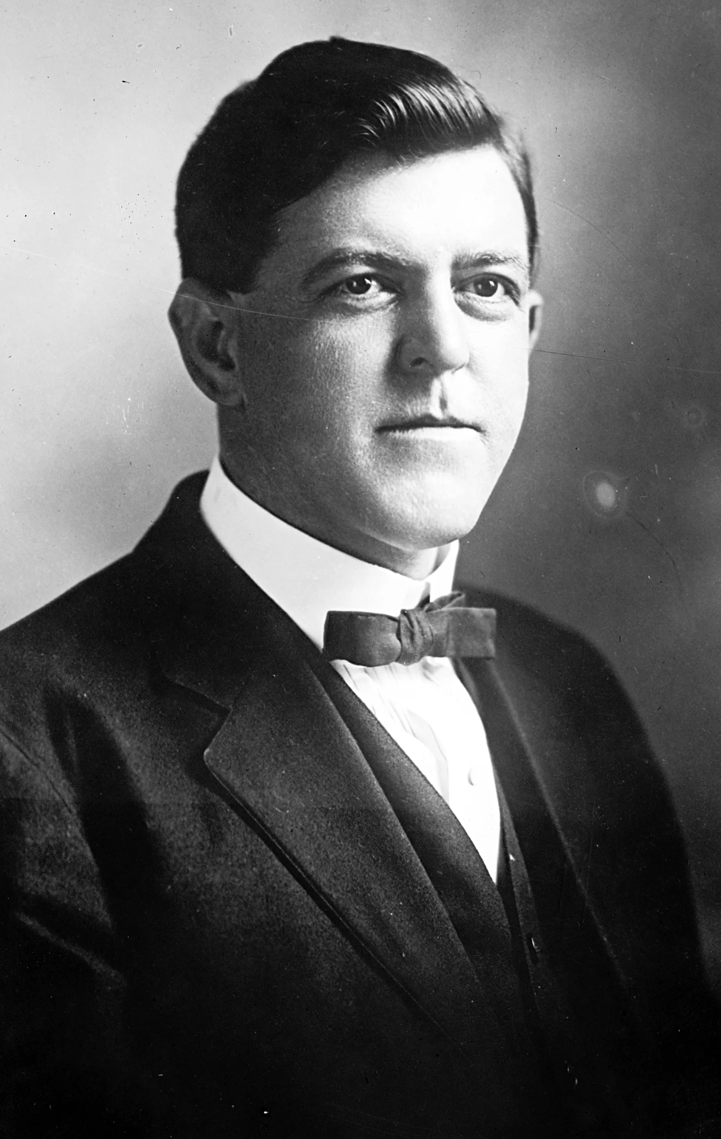 Porträt von George E. Hood (1875–1960) – Gedenkseite