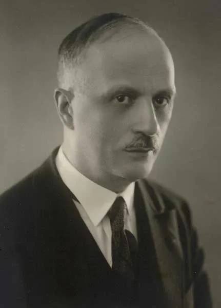Porträt von Nicolae Drăganu (1884–1939) – Gedenkseite