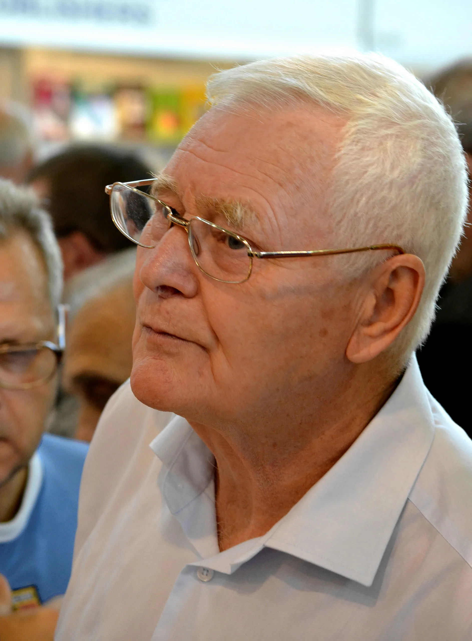 Porträt von Sergei Georgijewitsch Kara-Mursa (1939–2025) – Gedenkseite