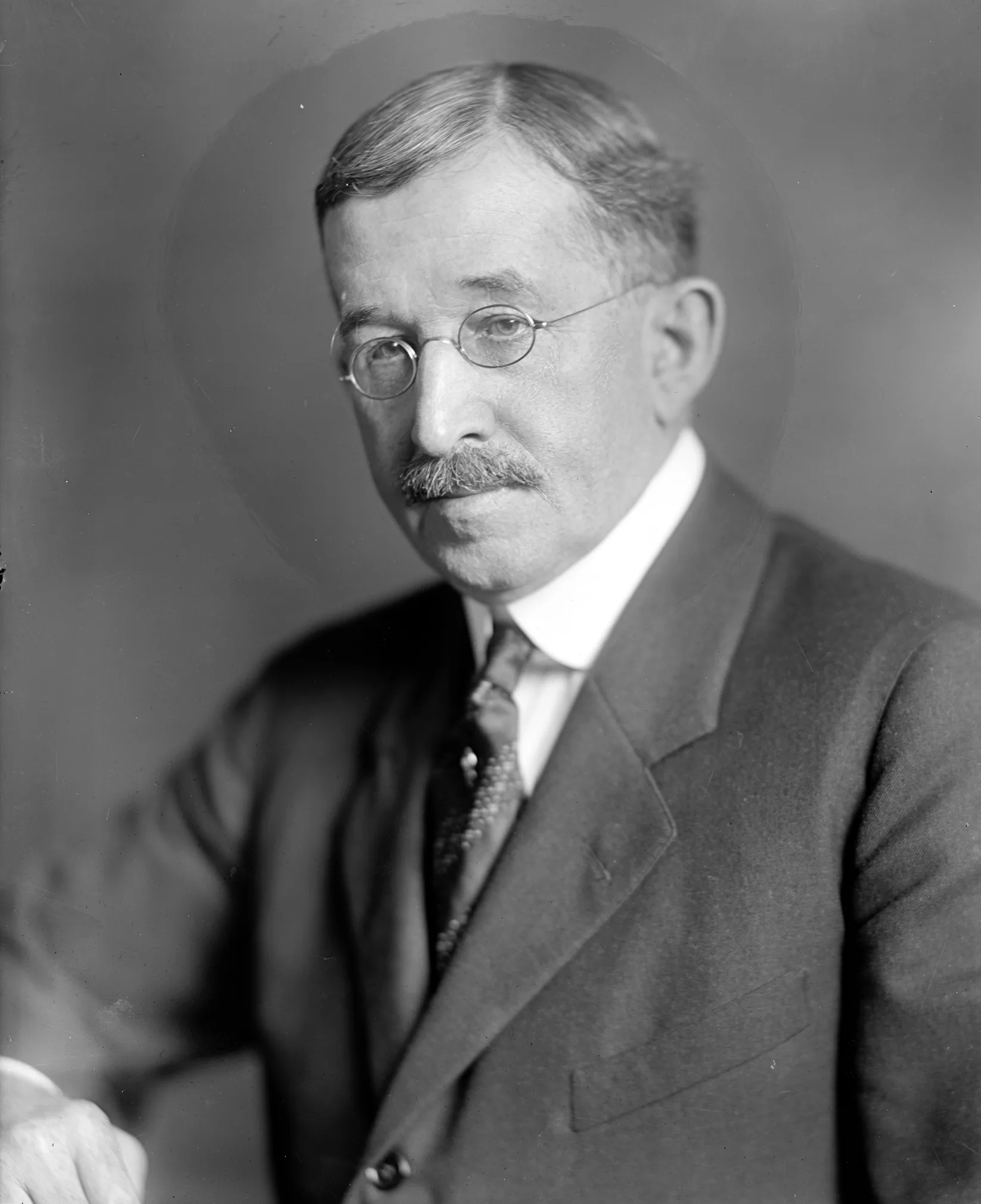 Porträt von Edward Everett Holland (1861–1941) – Gedenkseite