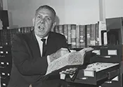 Portrait of Edwin E. Willis (1904–1972) – memorial page
