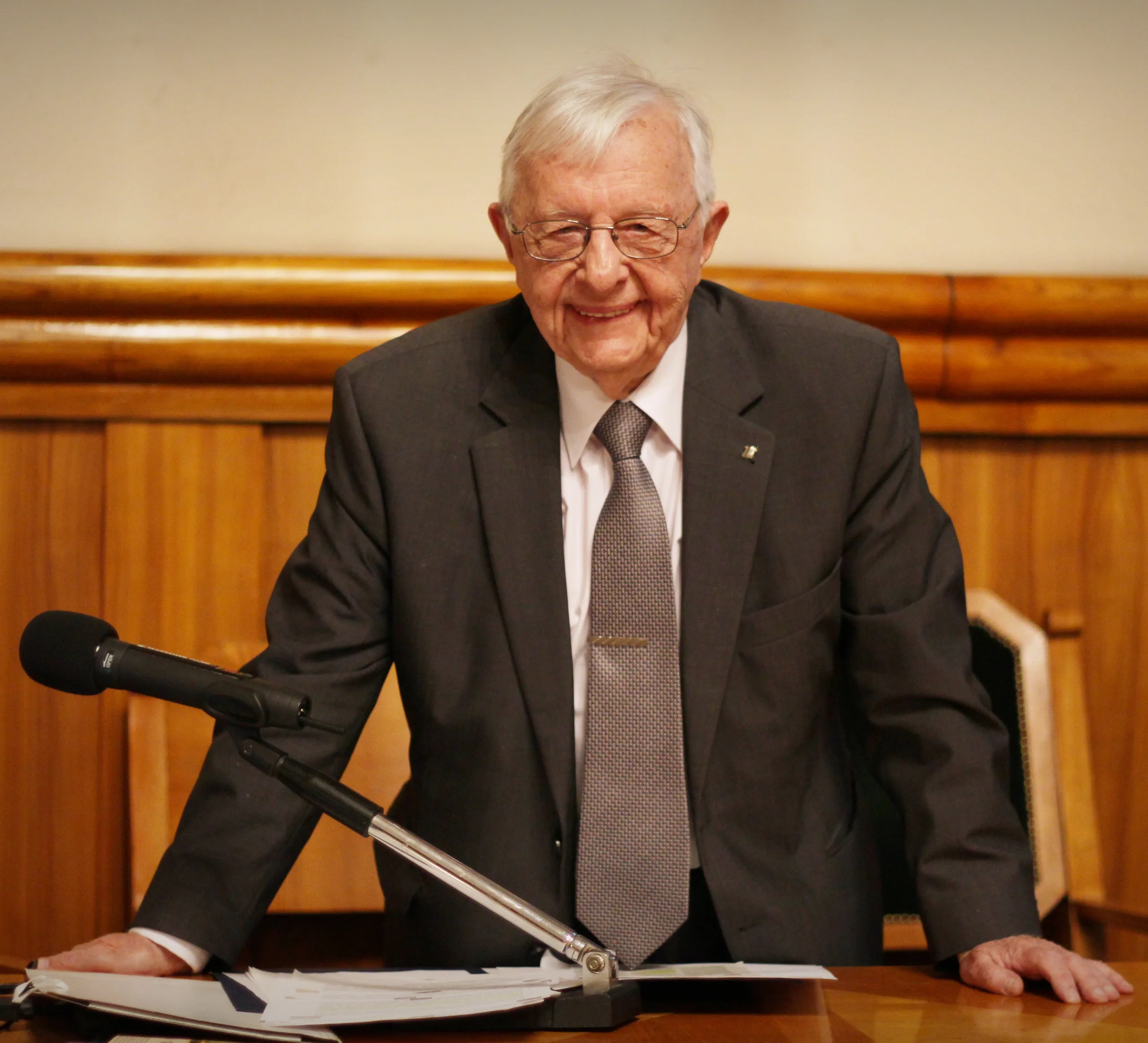 Porträt von Stanisław Juchnowicz (1923–2020) – Gedenkseite