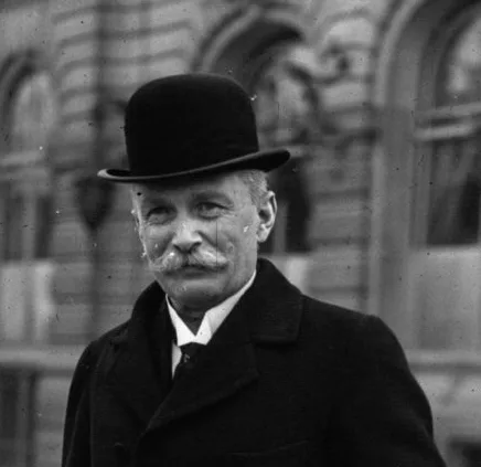Portrait of Maurice Houtart (1866–1939) – memorial page