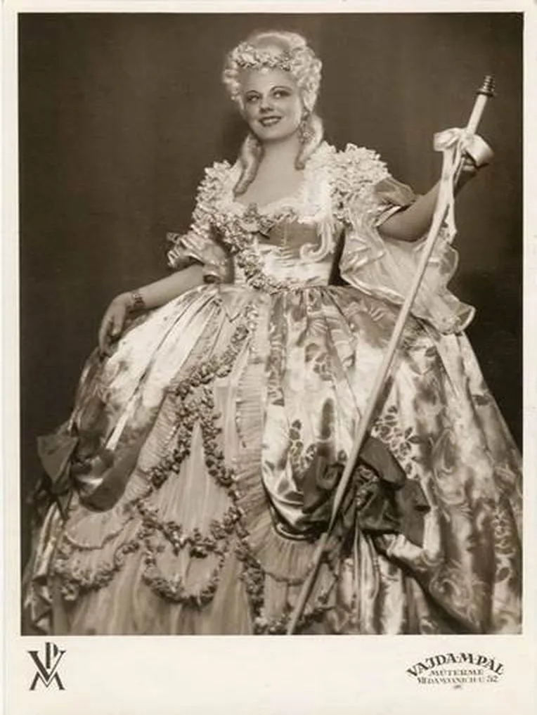 Porträt von Júlia Osváth (1908–1994) – Gedenkseite