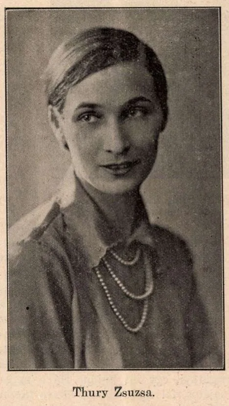 Zsuzsa Thury