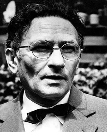 Portrait of Emilijan Stanew (1907–1979) – memorial page