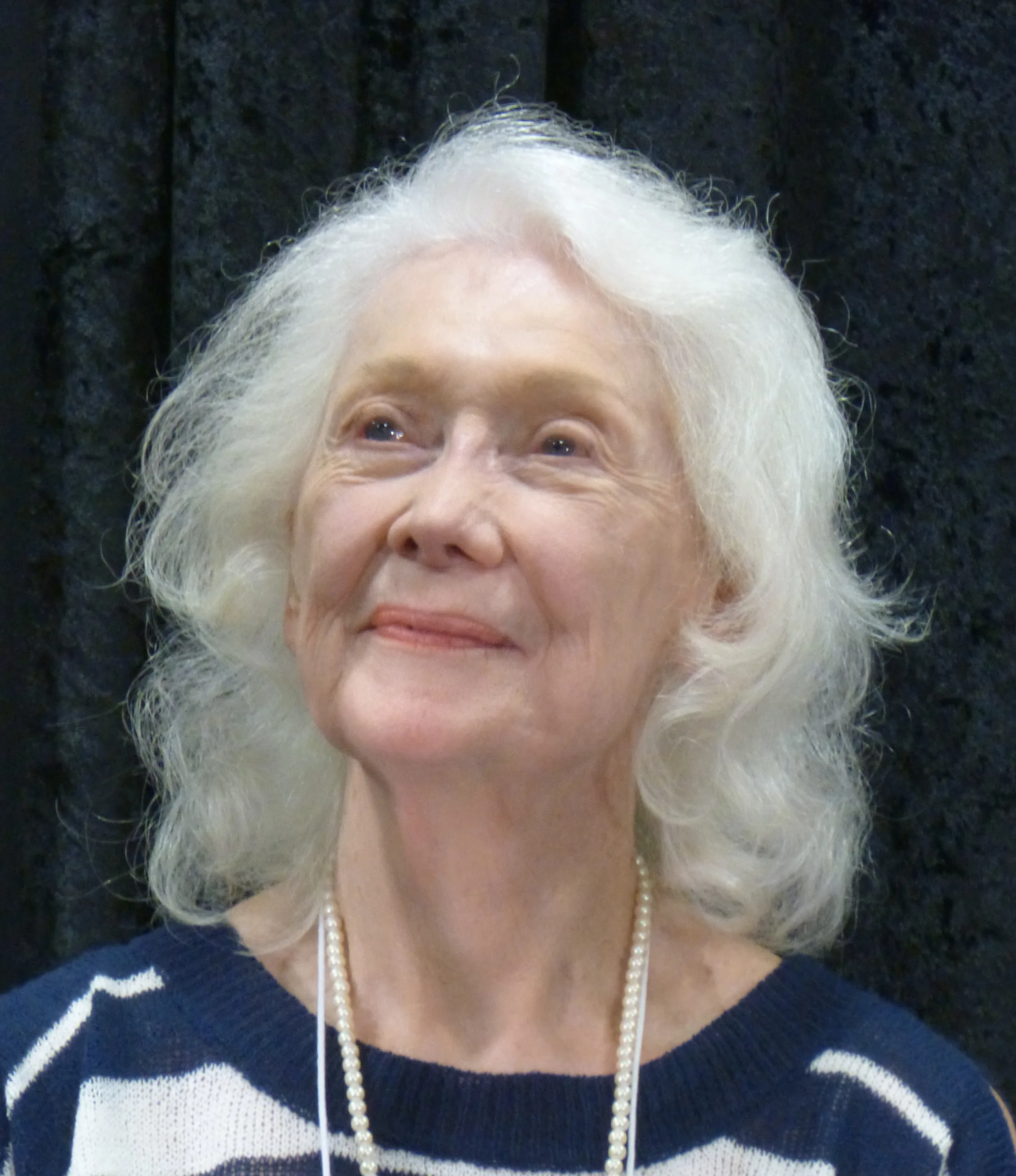 Porträt von Gladys Holland (1923–2017) – Gedenkseite
