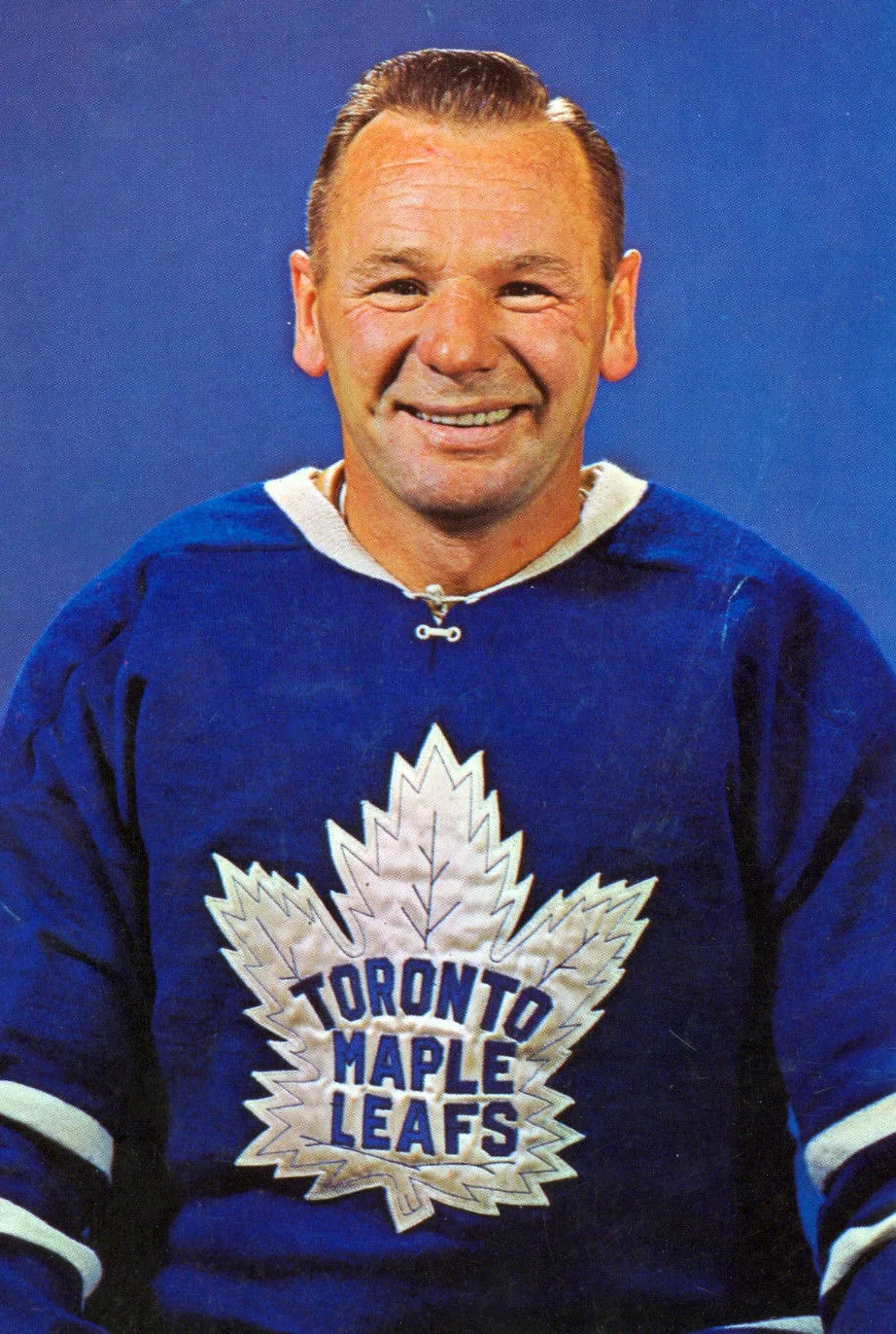 Porträt von Johnny Bower (1924–2017) – Gedenkseite