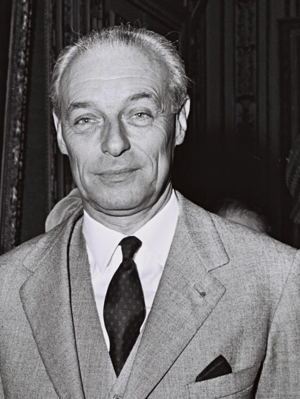 Portrait of Guy de Rothschild (1909–2007) – memorial page