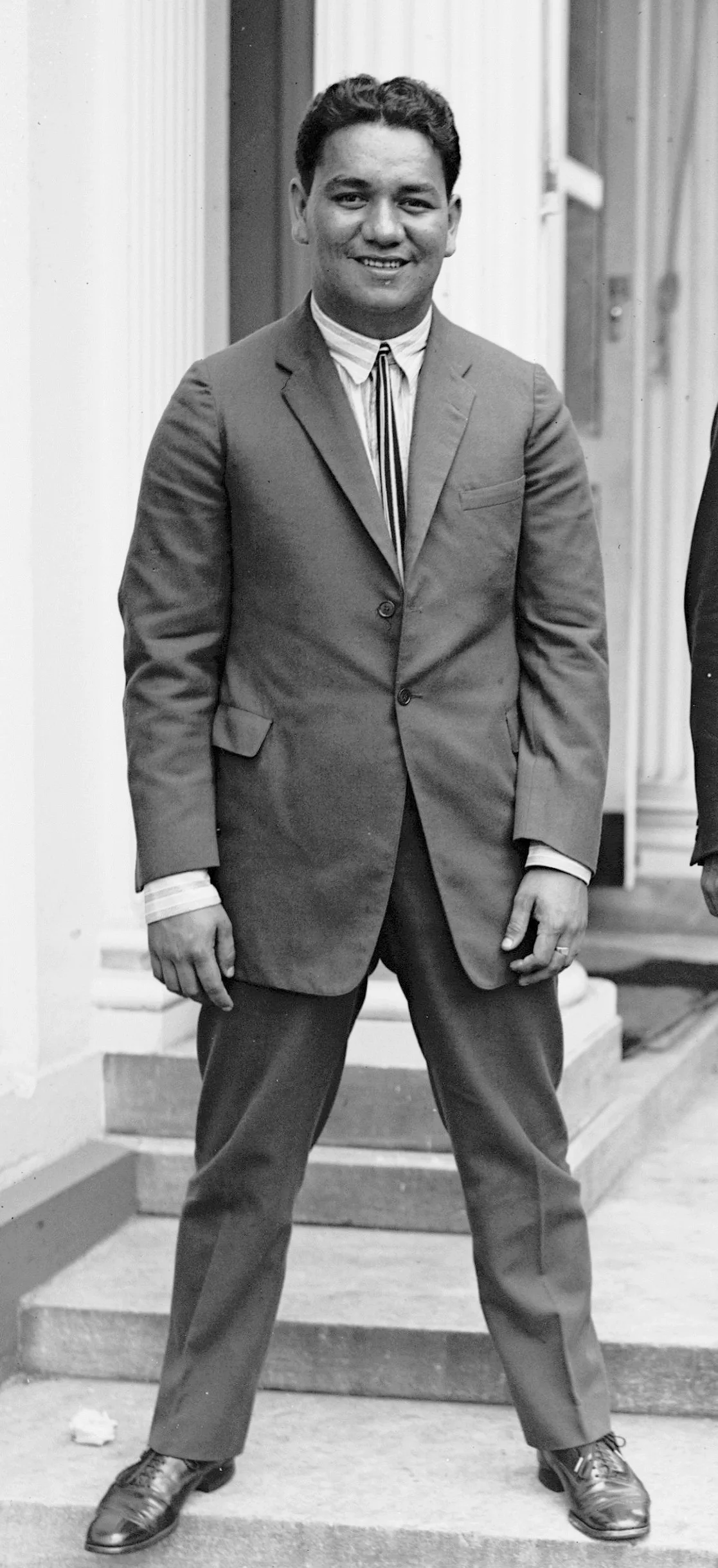 Porträt von Warren Paoa Kealoha (1903–1972) – Gedenkseite