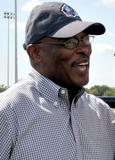 Porträt von Floyd Little (1942–2021) – Gedenkseite