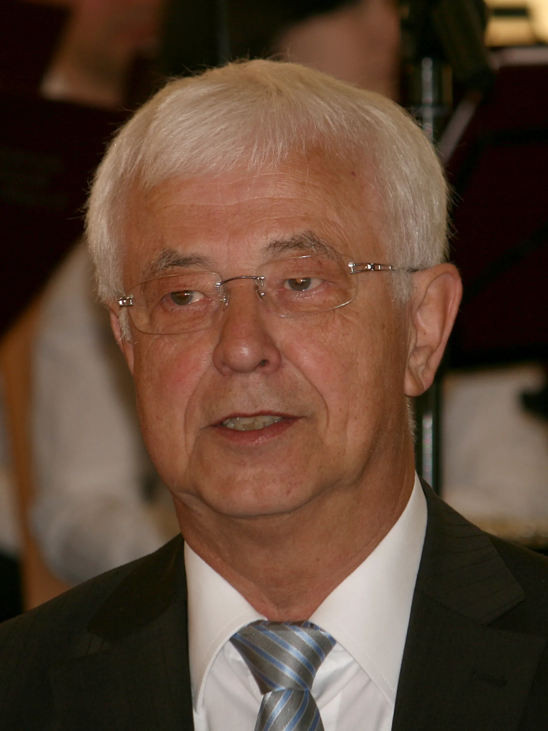 Portrait of Karl Traub (1941–2021) – memorial page