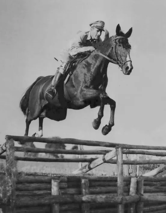 Porträt von Frank Henry (1909–1989) – Gedenkseite