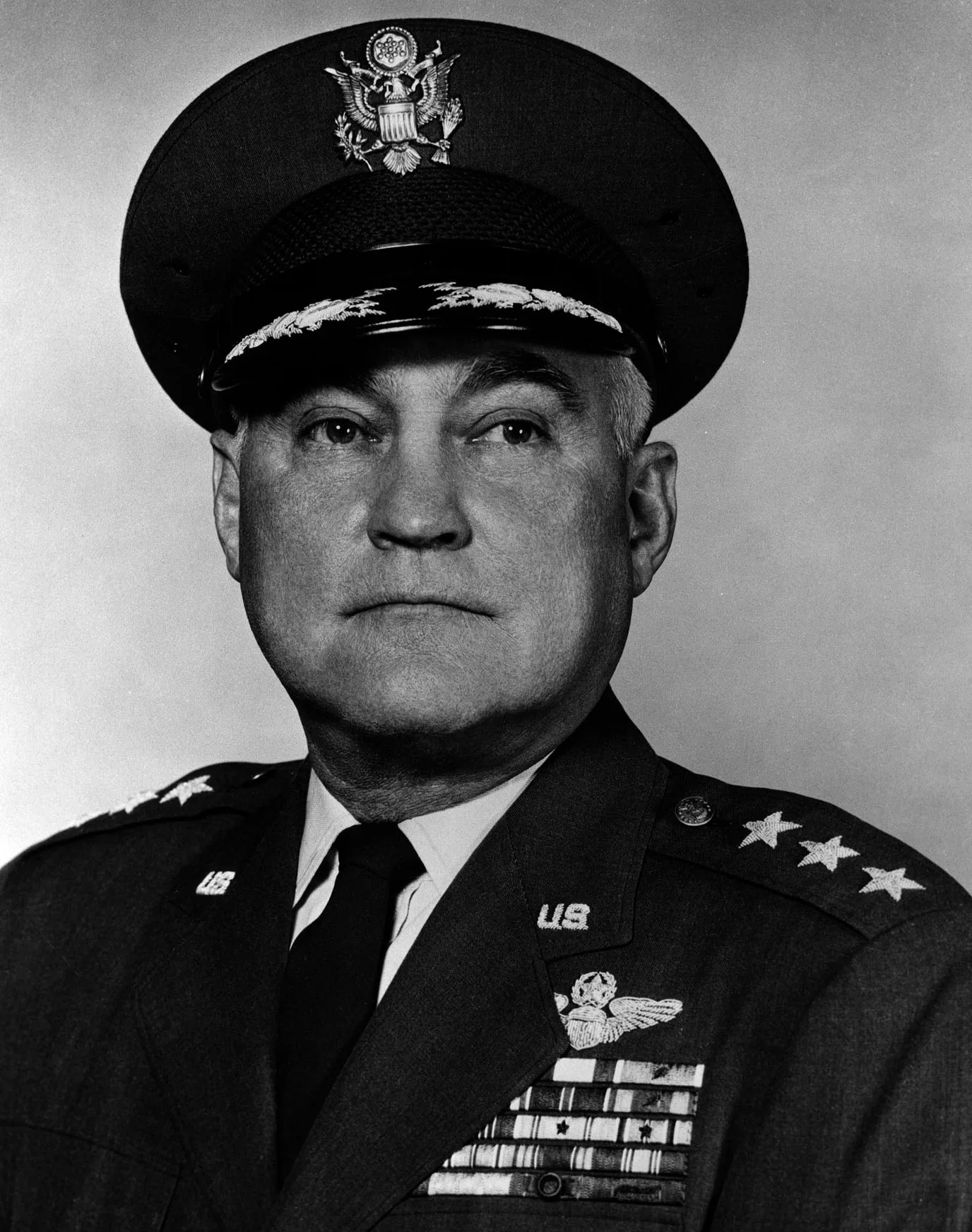 Portrait of Robert Whitney Burns (1908–1964) – memorial page