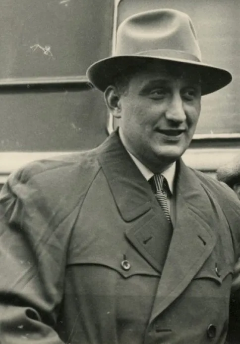 Portrait of Erossi Mandschgaladse (1925–1982) – memorial page