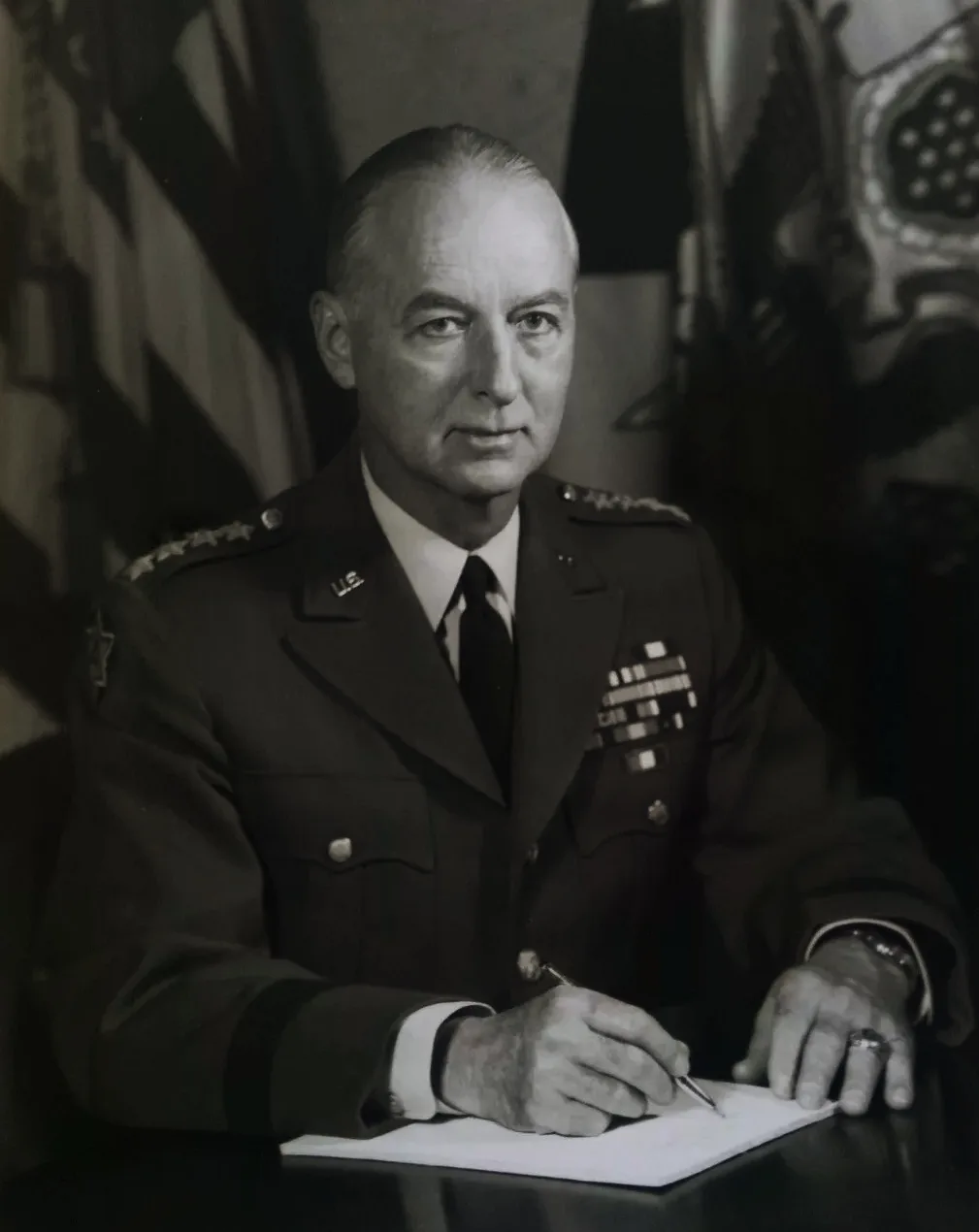 Portrait of Clyde D. Eddleman (1902–1992) – memorial page