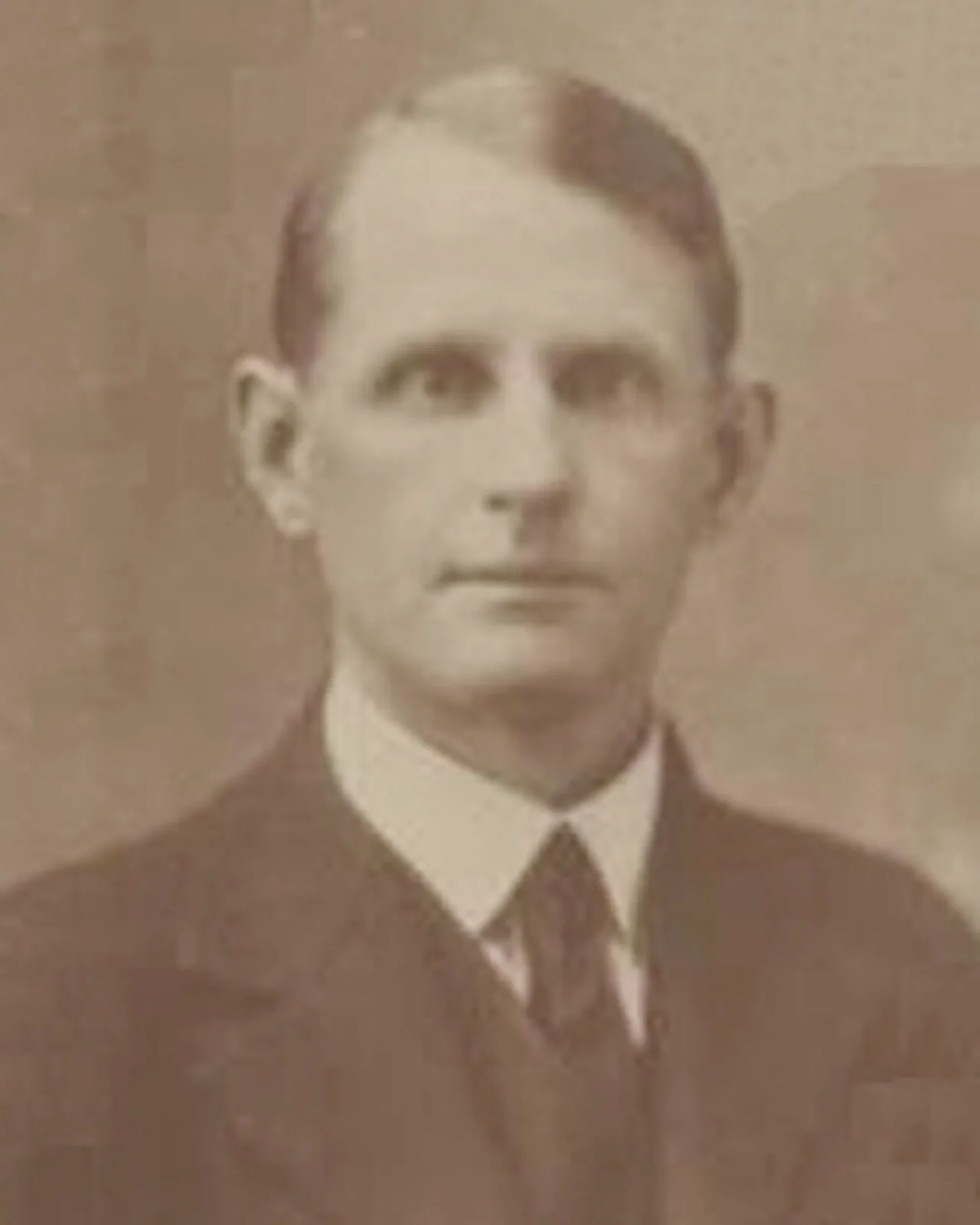 Porträt von J. Powell Royall (1874–1945) – Gedenkseite