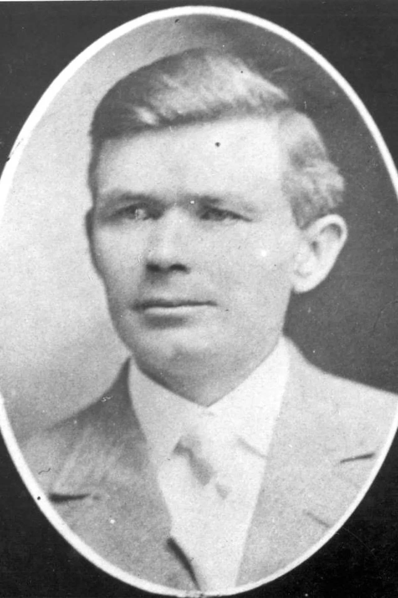 Porträt von Eugene S. Matthews (1872–1954) – Gedenkseite
