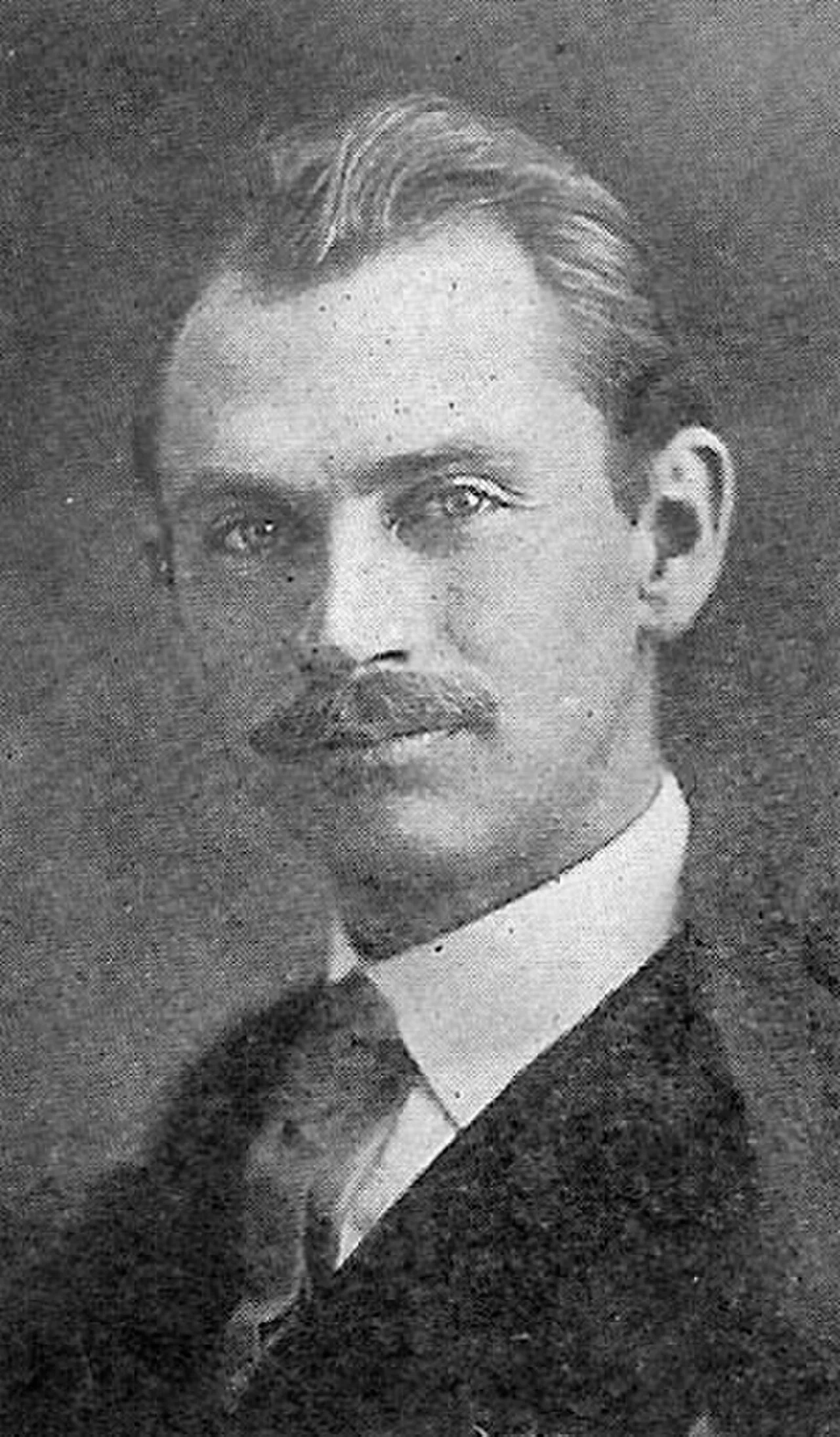 Portrait of Aaron H. Grout (1879–1966) – memorial page