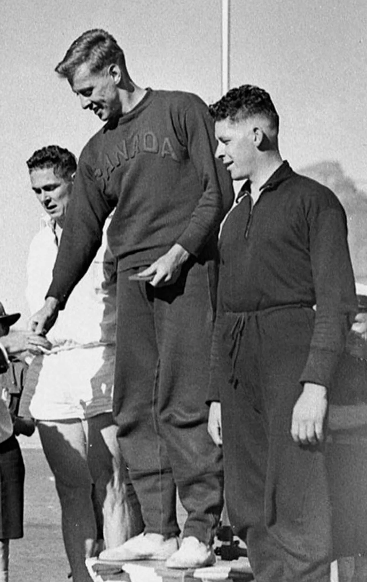 Portrait of Jim Courtright (1914–2003) – memorial page