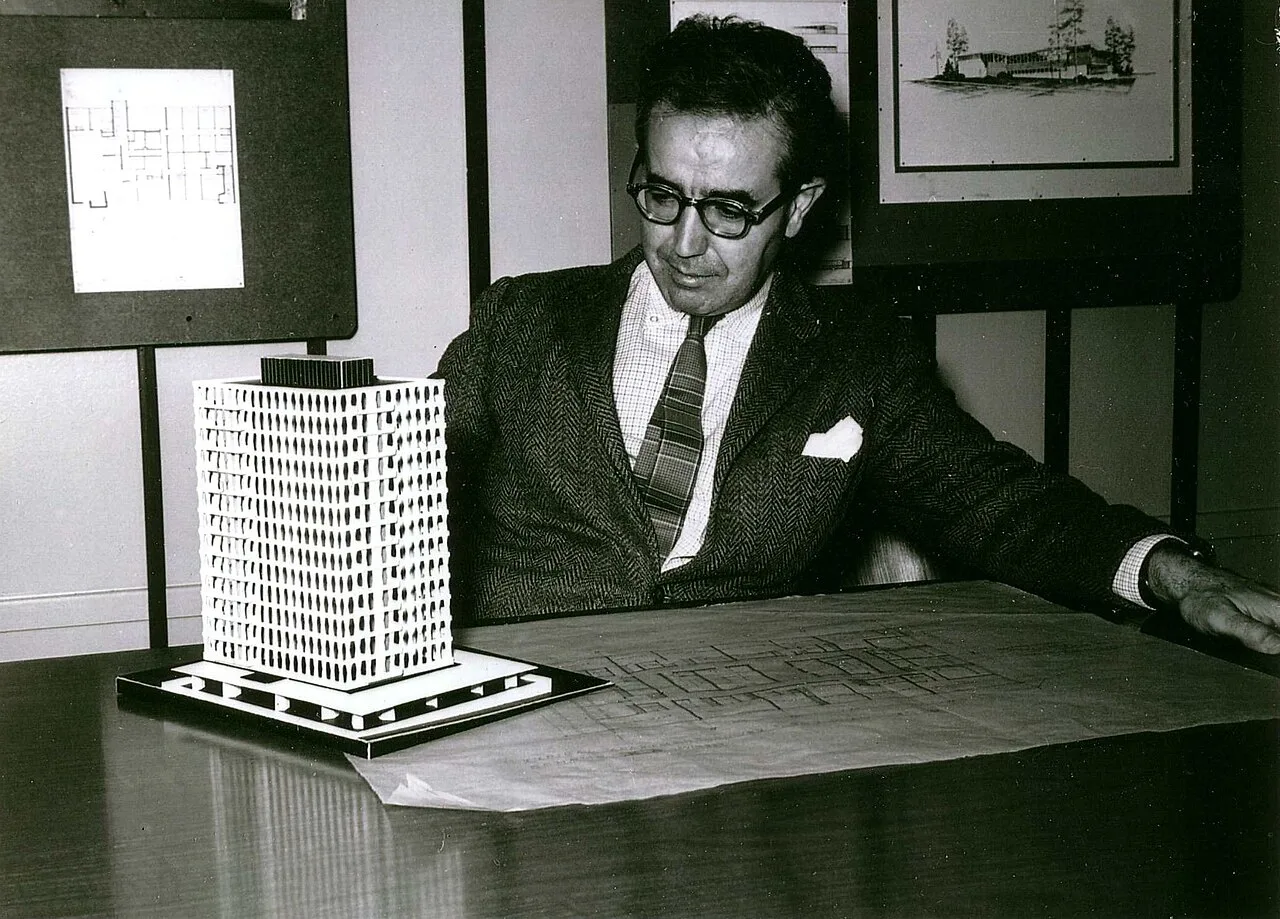Porträt von Eugene Sternberg (1915–2005) – Gedenkseite